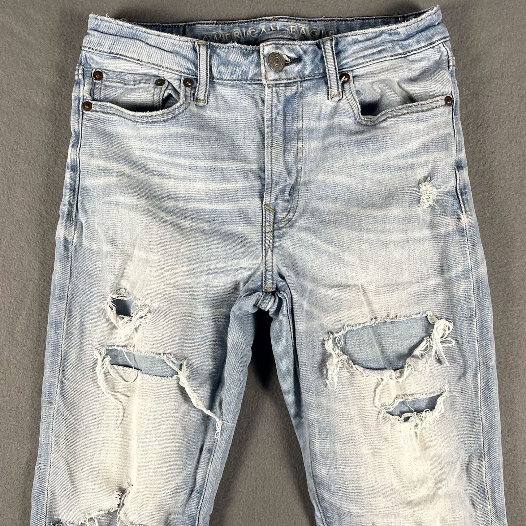 American Eagle Outfitters American Eagle AE Jeans Mens 30x34 Light Wash Slim Cozy Air Flex Distressed Size US 30 / EU 46 - 2 Thumbnail
