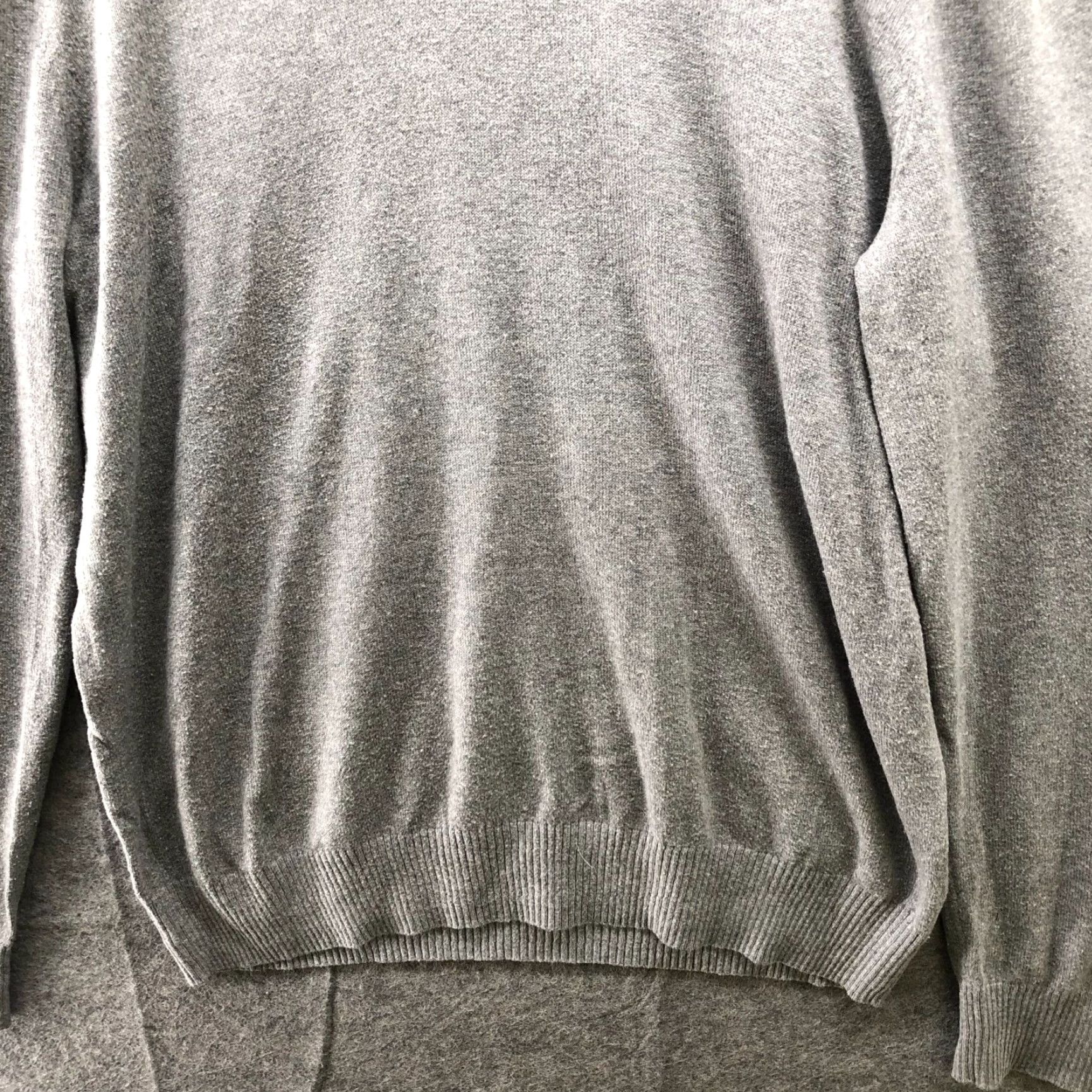 Gap Gap Mens L Gray V-Neck Pullover Knit Sweater Cotton Cashmere Size US L / EU 52-54 / 3 - 4 Thumbnail
