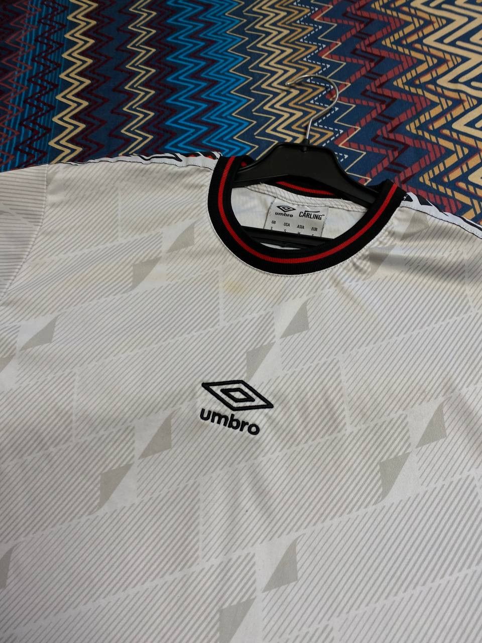 Umbro × Vintage T Shirt Center Logo Vintage Umbro 90s Size US S / EU 44-46 / 1 - 16 Thumbnail