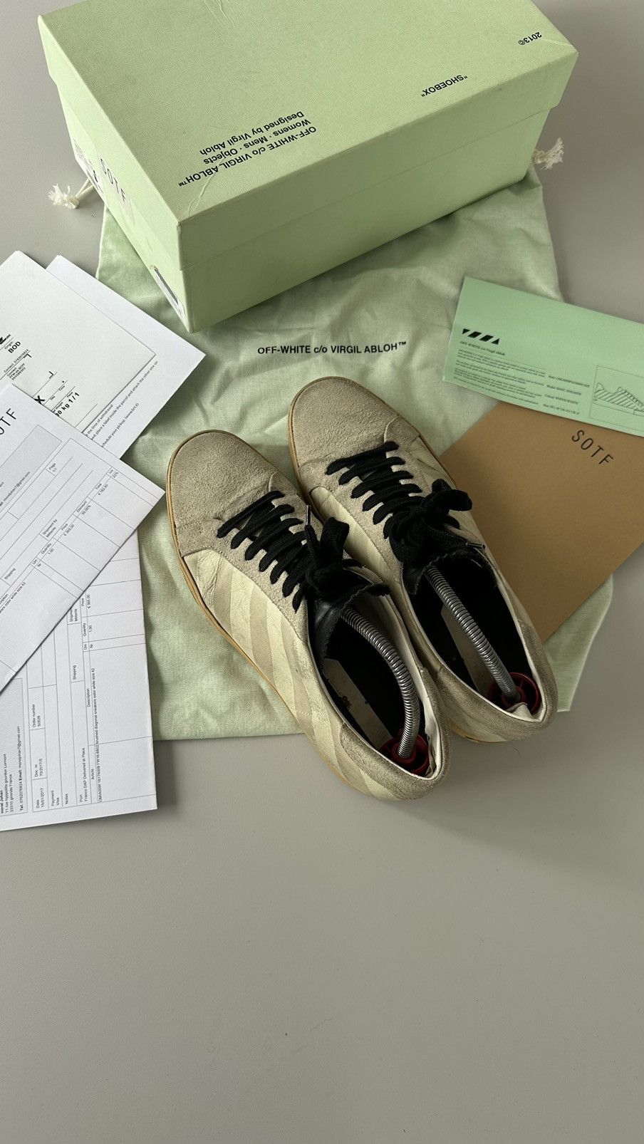 Leather × Off-White Baskets Off-White Size US 9 / EU 42 - 1 Thumbnail