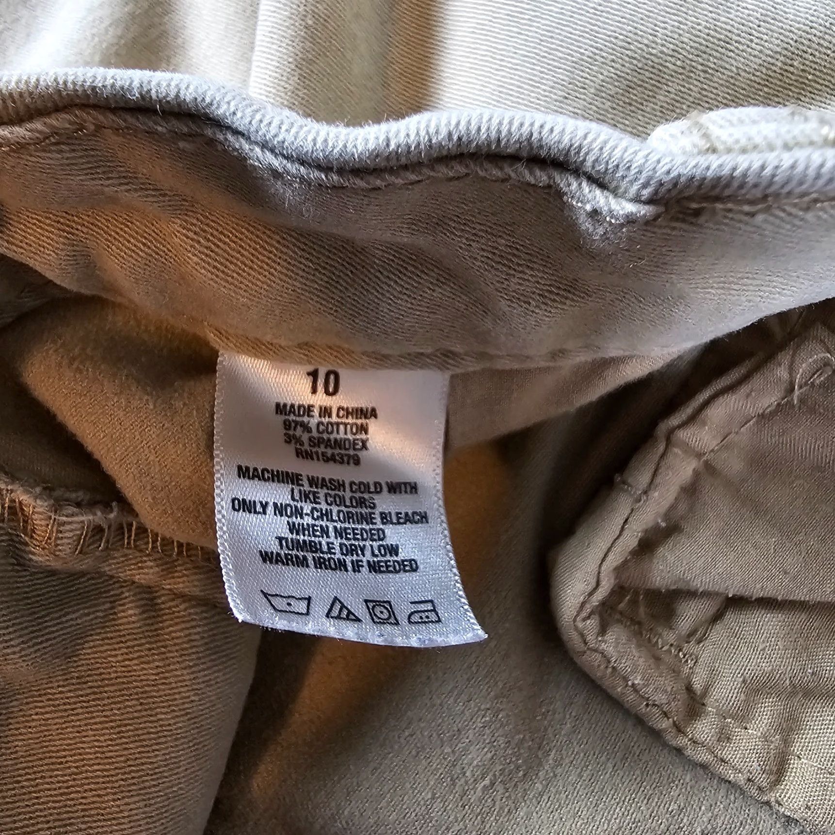 Aeropostale AEROPOSTALE Bermuda Shorts Women 10 Flat-Front Beige Khaki Brown Bermuda Style Regular Size 10 Womens Size 32" / US 10 / IT 46 - 3 Thumbnail