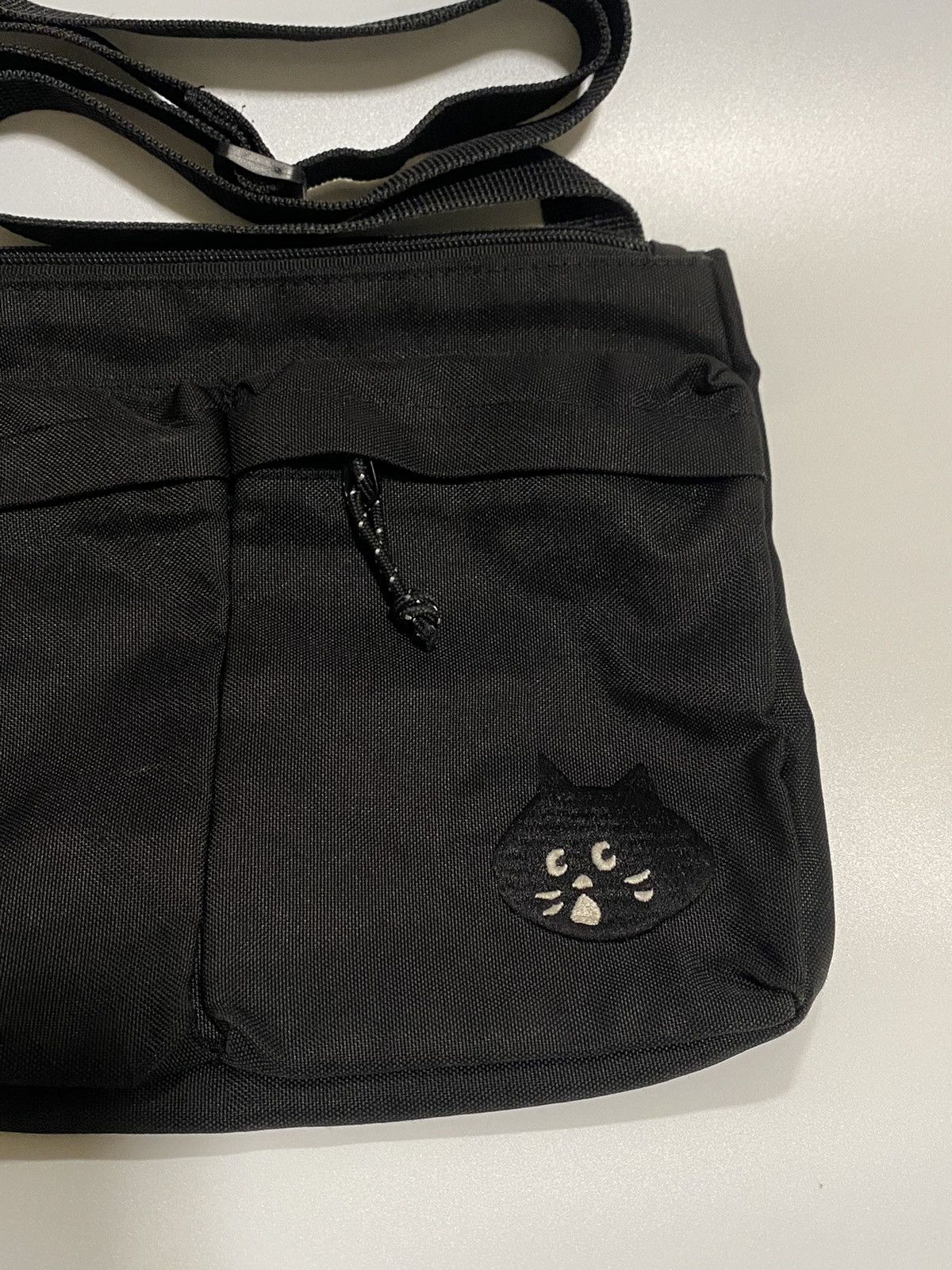 Issey Miyake Ne-Net by Issey Miyake - Flat Sling Bag Size ONE SIZE - 3 Thumbnail