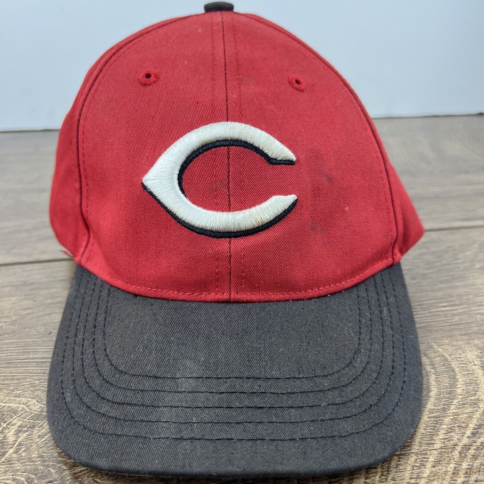 Other Cincinnati Reds Hat Twins Enterprise Red Hat Adjustable Yout Size ONE SIZE - 5 Thumbnail