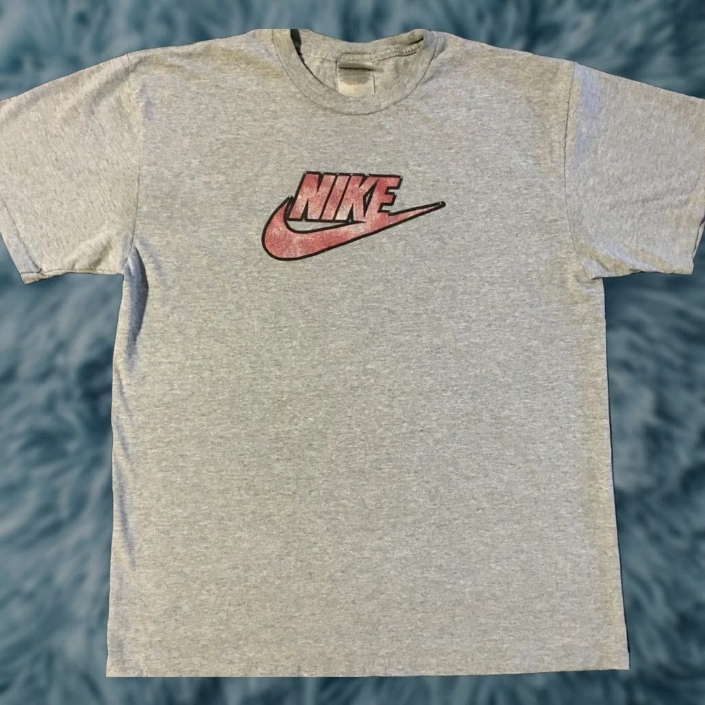 Nike VINTAGE Nike Faded Swoosh Shirt L Mens Gray 90s Hip Hop Grunge Skate Track & Field Rap Retro Basketball USA Logo Swoosh Boxy Size US L / EU 52-54 / 3 - 1 Thumbnail