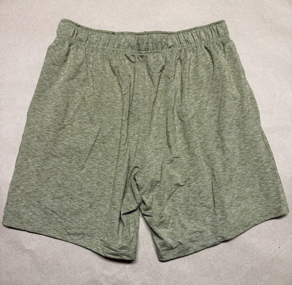 Nike Nike DriFit Basketball Shorts size XL Rare! Size US 38 / EU 54 - 2 Thumbnail
