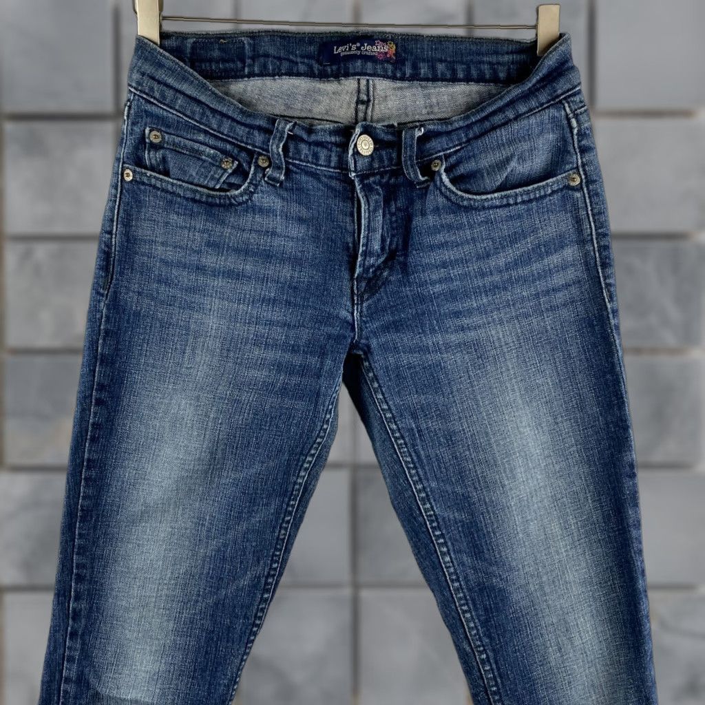 Levi's Levi's Jeans Womens 7 Blue Stretch Skinny Distressed Denim Dark Wash Casual Size 28" / US 6 / IT 42 - 1 Thumbnail