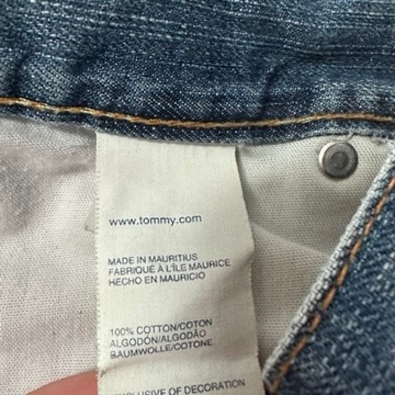 Tommy Hilfiger Tommy Hilfiger straight leg relaxed fit jeans size 40 Size US 40 / EU 56 - 5 Thumbnail
