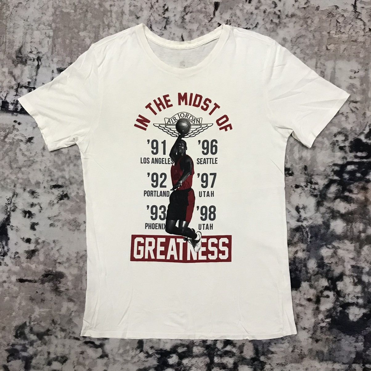 Jordan Brand Air Jordan Distressed Tshirt Size US S / EU 44-46 / 1 - 1 Thumbnail