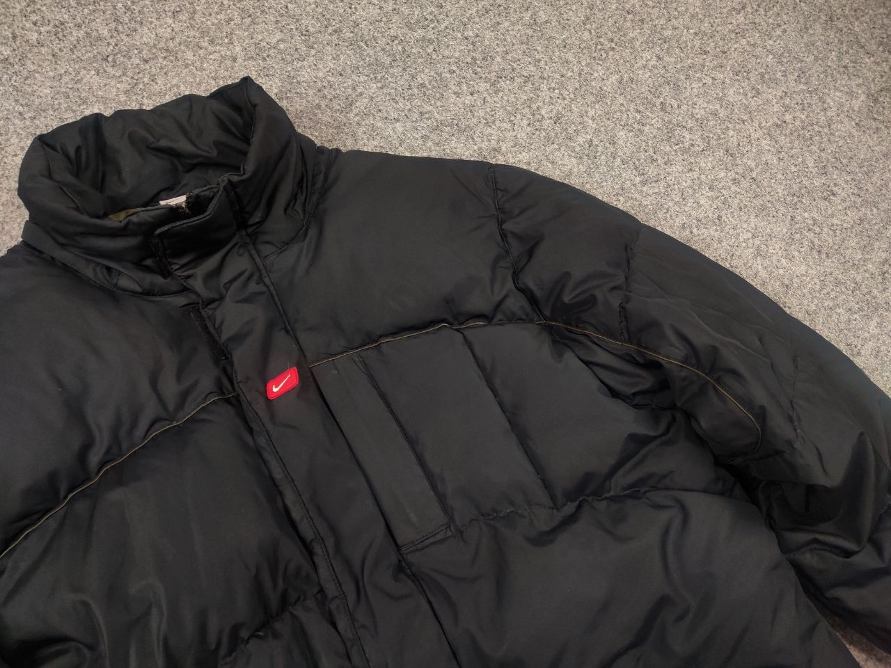 Nike 🔥 Vintage 90s Nike Logo Black puffy quilted Down Jacket Y2K Size US S / EU 44-46 / 1 - 8 Thumbnail