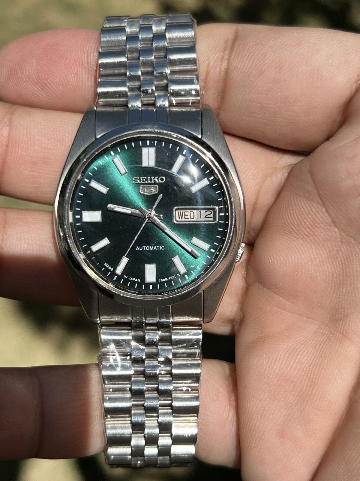 Seiko Seiko 5 Automatic Baton Dial Wrist Watch Day/Date Japan Size 36 - 1 Thumbnail