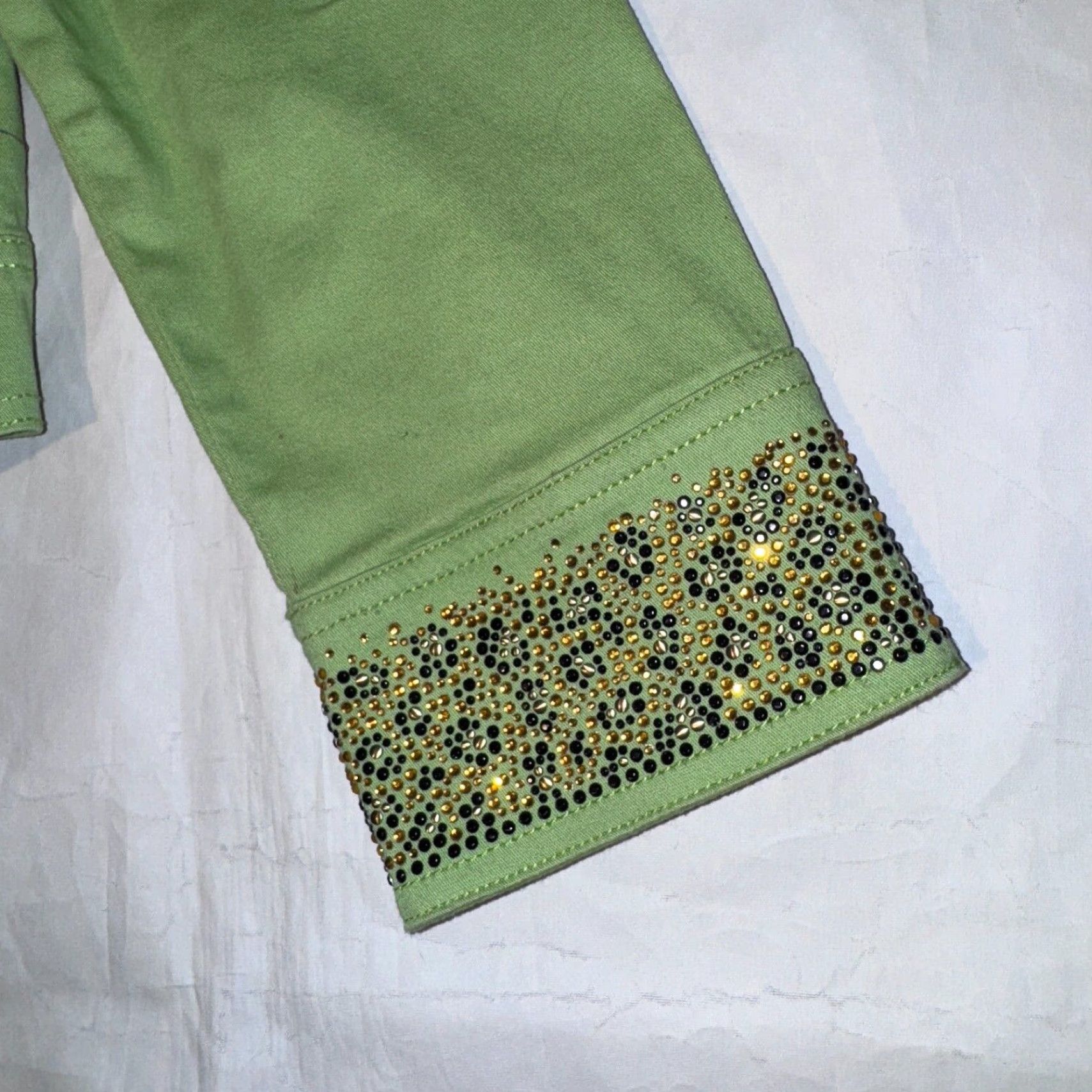 Denime VINTAGE Distinct Distinct Green Tiger Zebra Denim Jean Jacket M Rhinestones Bling Safari Zoo Jacket Shorts? Size 32" / US 10 / IT 46 - 4 Thumbnail