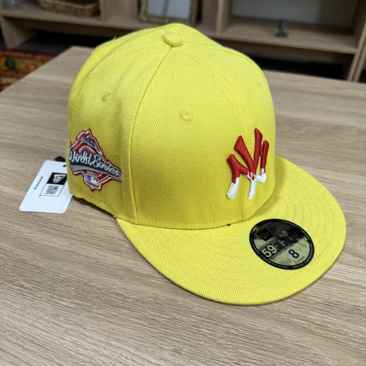 New Era NWT New Era New York Yankees “Icy Pop” Fitted Hat Size 8 Size ONE SIZE - 1 Thumbnail