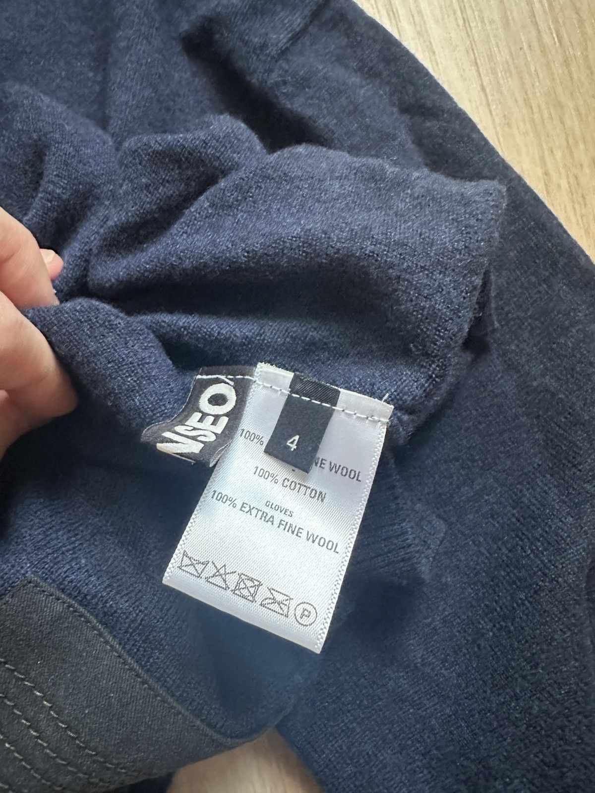 Hyein Seo Hyein Seo Wool Sweater & Gloves Size US M / EU 48-50 / 2 - 3 Thumbnail