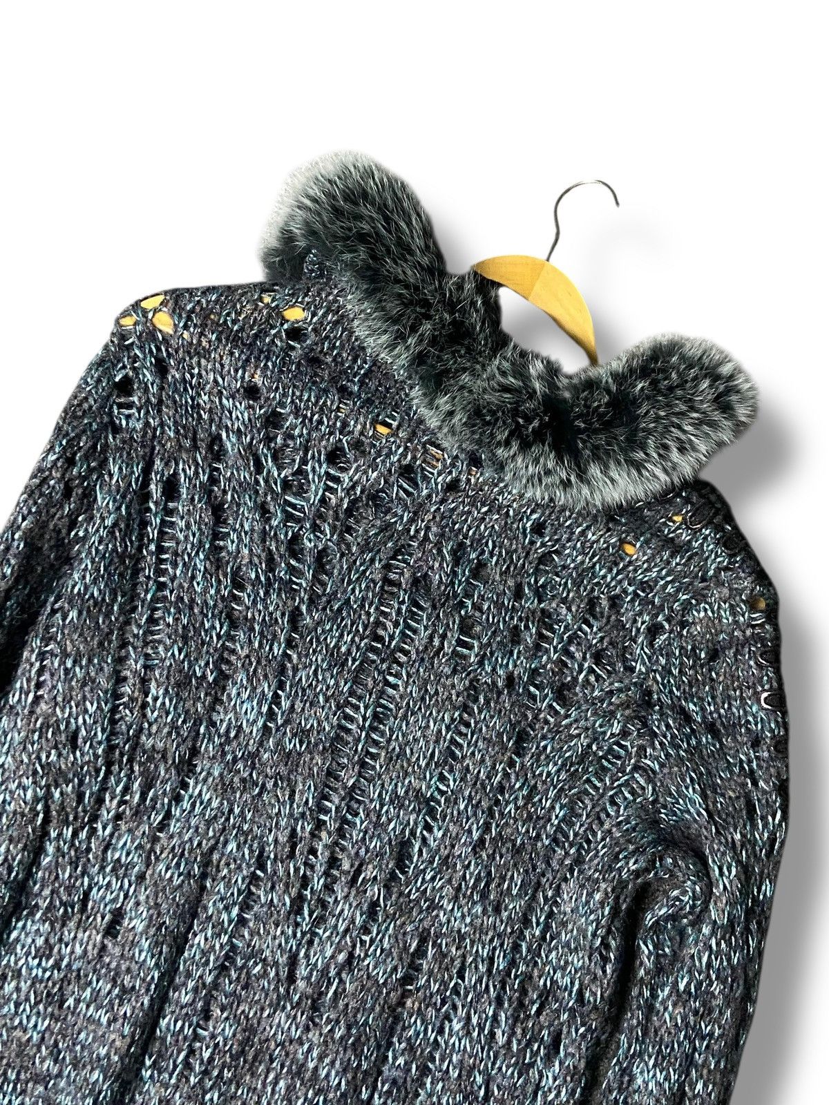 Japanese Brand TC Tricot Chic Faux Fur Collar Knit Cardigan (154) Size US S / EU 44-46 / 1 - 4 Thumbnail