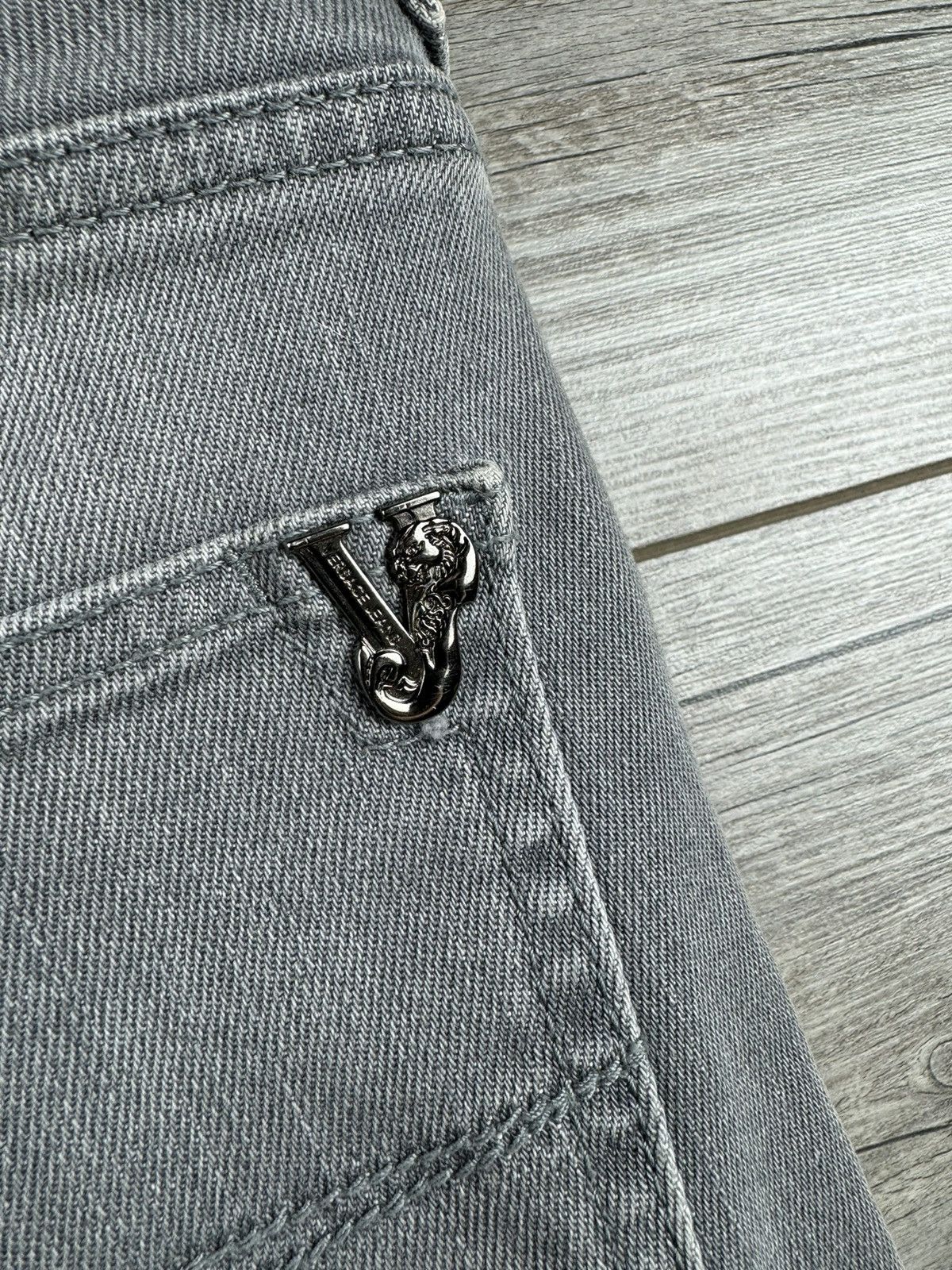 Designer × Versace Jeans Couture Versace Jeans Denim Luxury Made in Italy 🇮🇹 Size US 30 / EU 46 - 12 Thumbnail