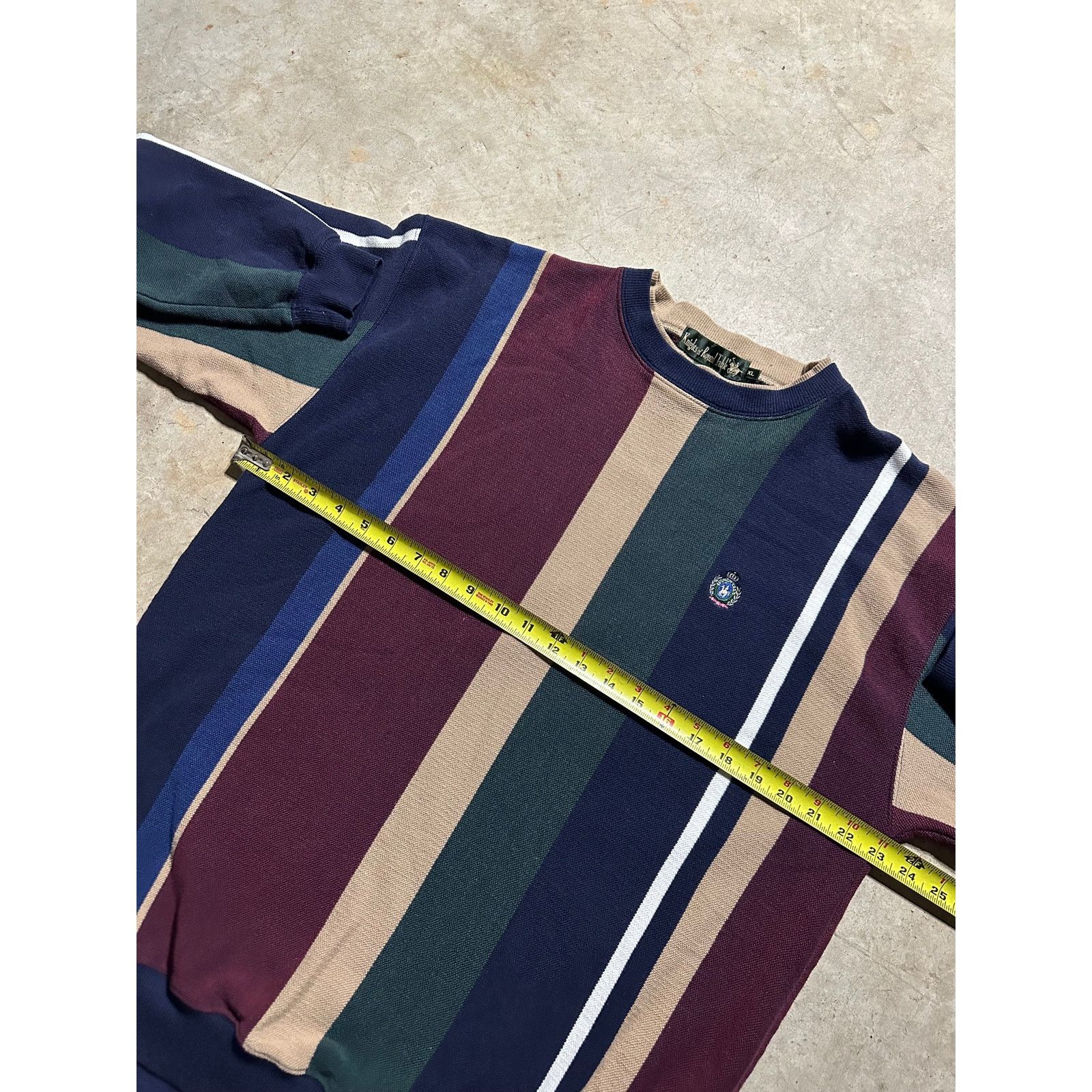 Vintage Vintage Knights of the Round Table Crest Striped Sweatshirt Size US L / EU 52-54 / 3 - 5 Thumbnail