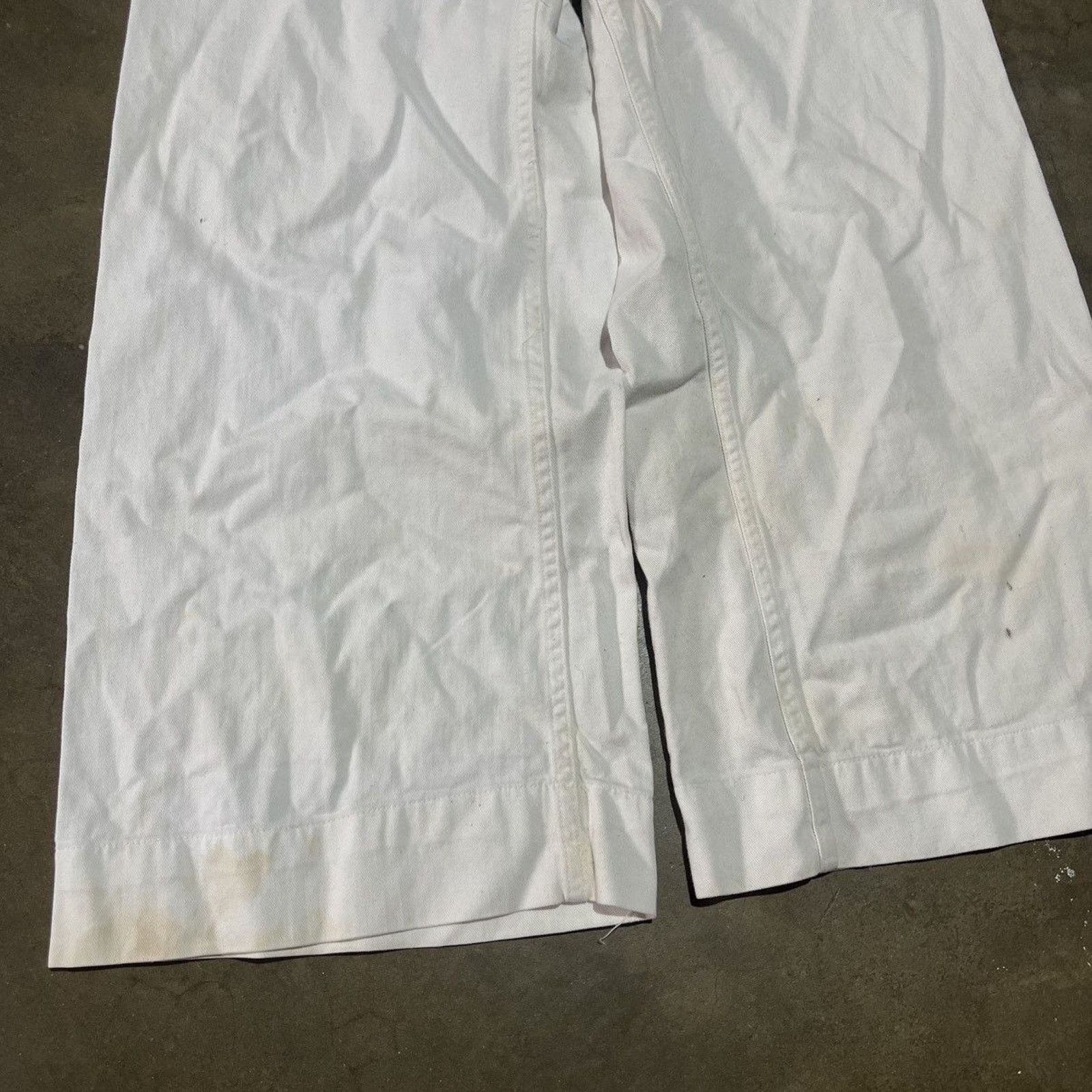Vintage Vintage WW2 White US Navy Flared Bell Bottom Pants 28x28 Size US 28 / EU 44 - 2 Thumbnail