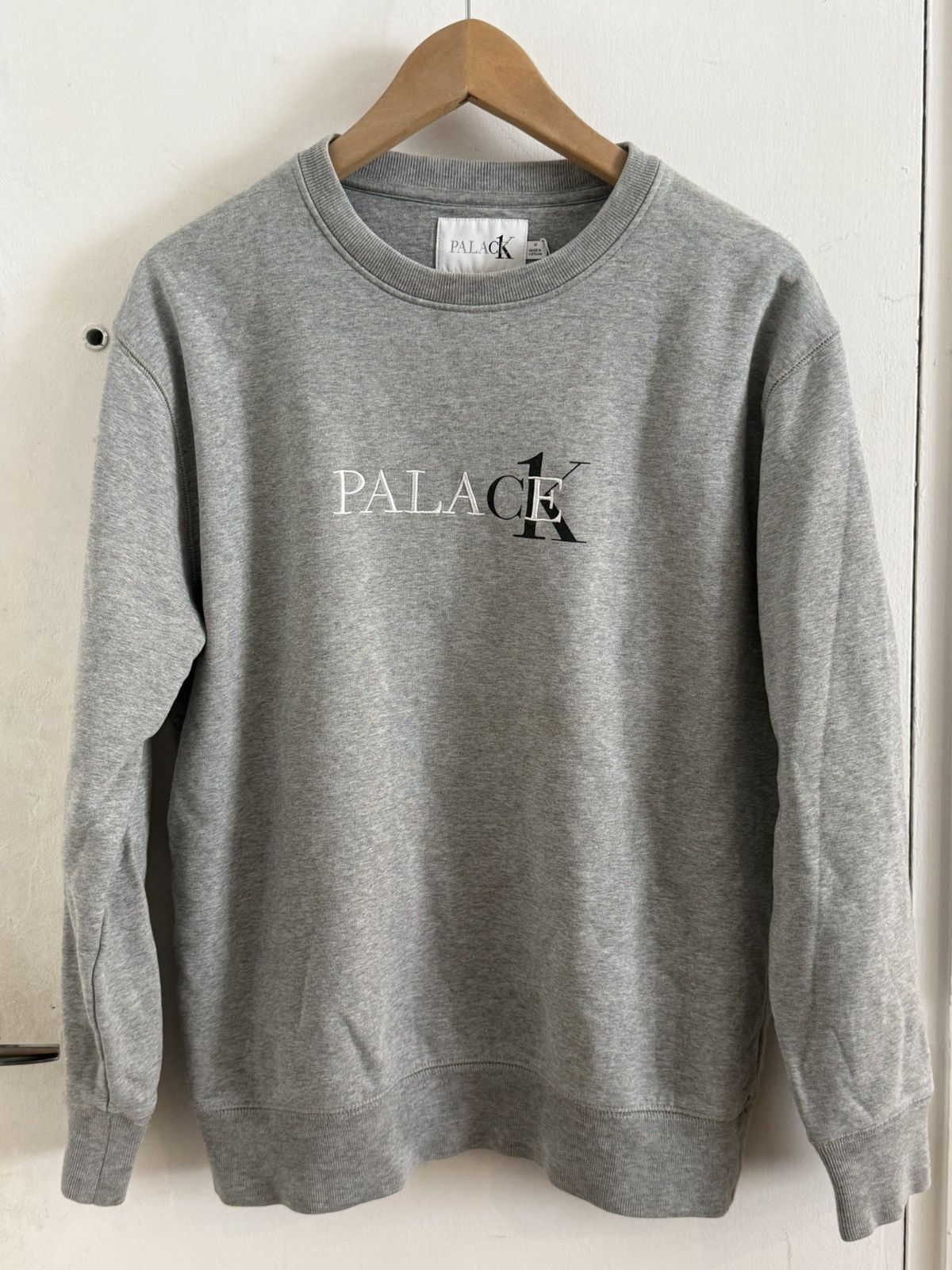 Calvin Klein × Palace Palace x Calvin Klein CK1 Crew Grey Marl SS22 Size M Size US M / EU 48-50 / 2 - 1 Thumbnail
