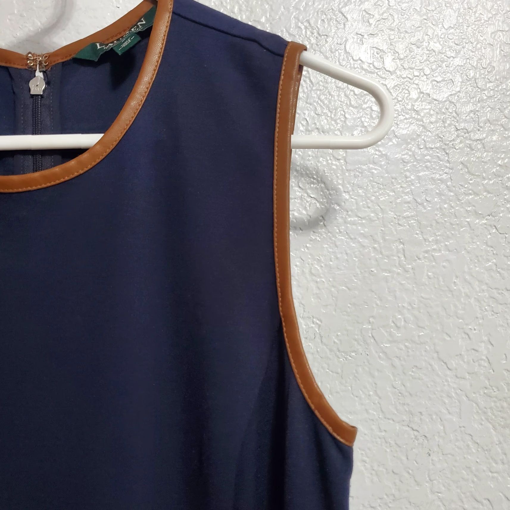 Ralph Lauren Lauren Ralph Lauren Dress Women M Navy Sleeveless Leather Trim Old Money FLAW Size M / US 6-8 / IT 42-44 - 5 Thumbnail
