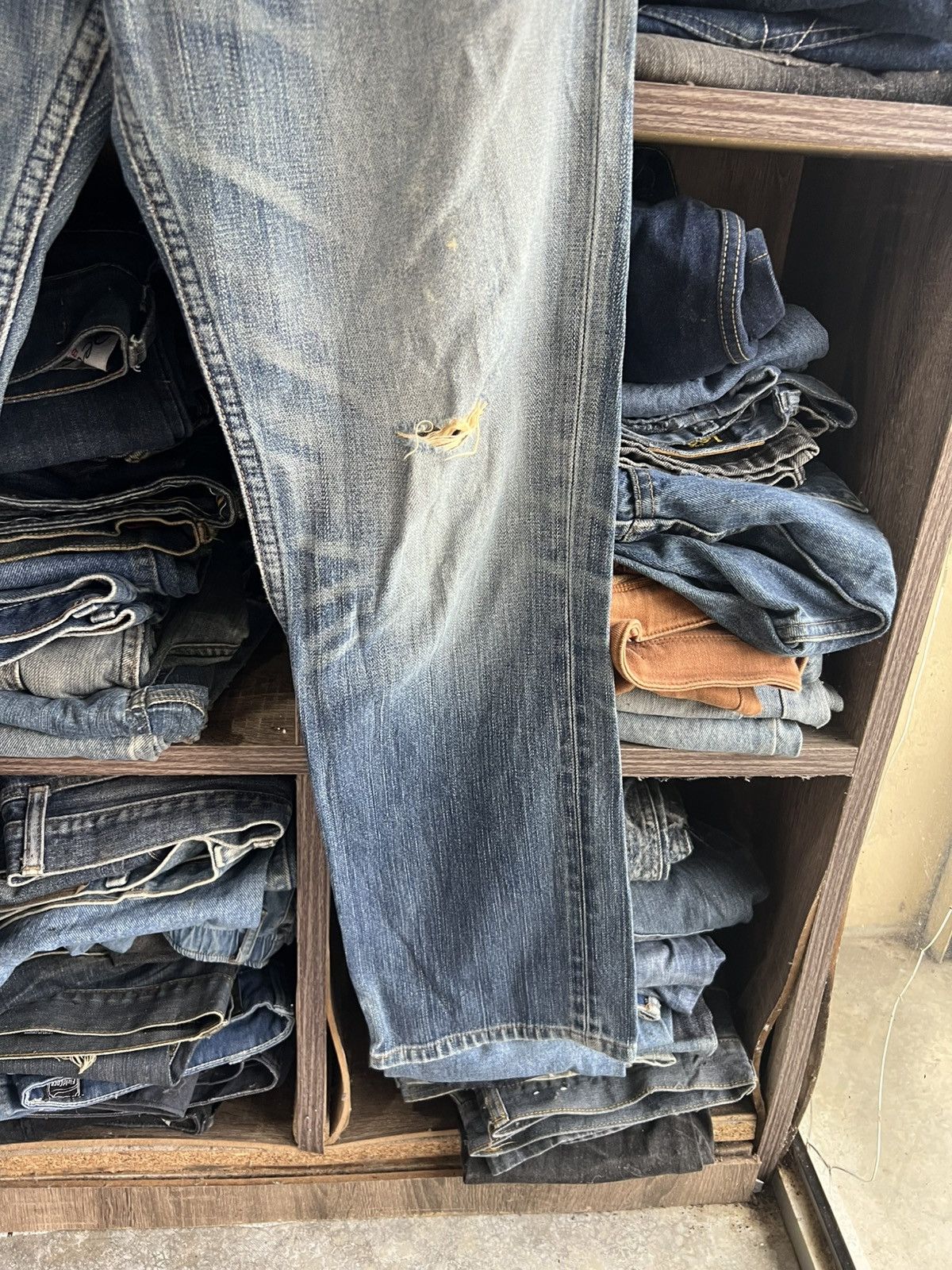 Wrangler 🔥Vintage Wrangler Distressed Denim Size US 30 / EU 46 - 5 Thumbnail