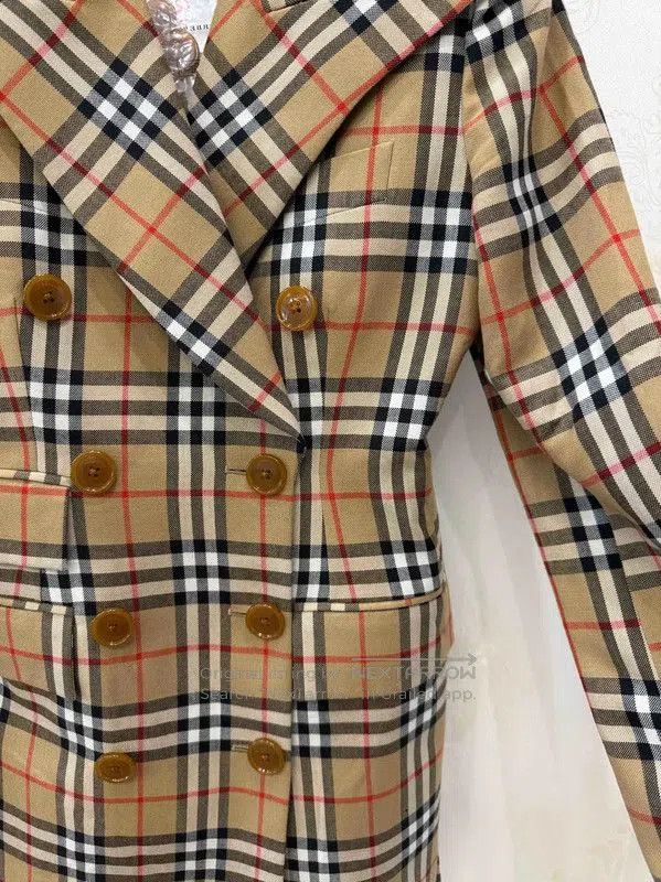 Burberry Burberry Brown Wool Check Double-Breasted Trench Coat. Size S / US 4 / IT 40 - 3 Thumbnail