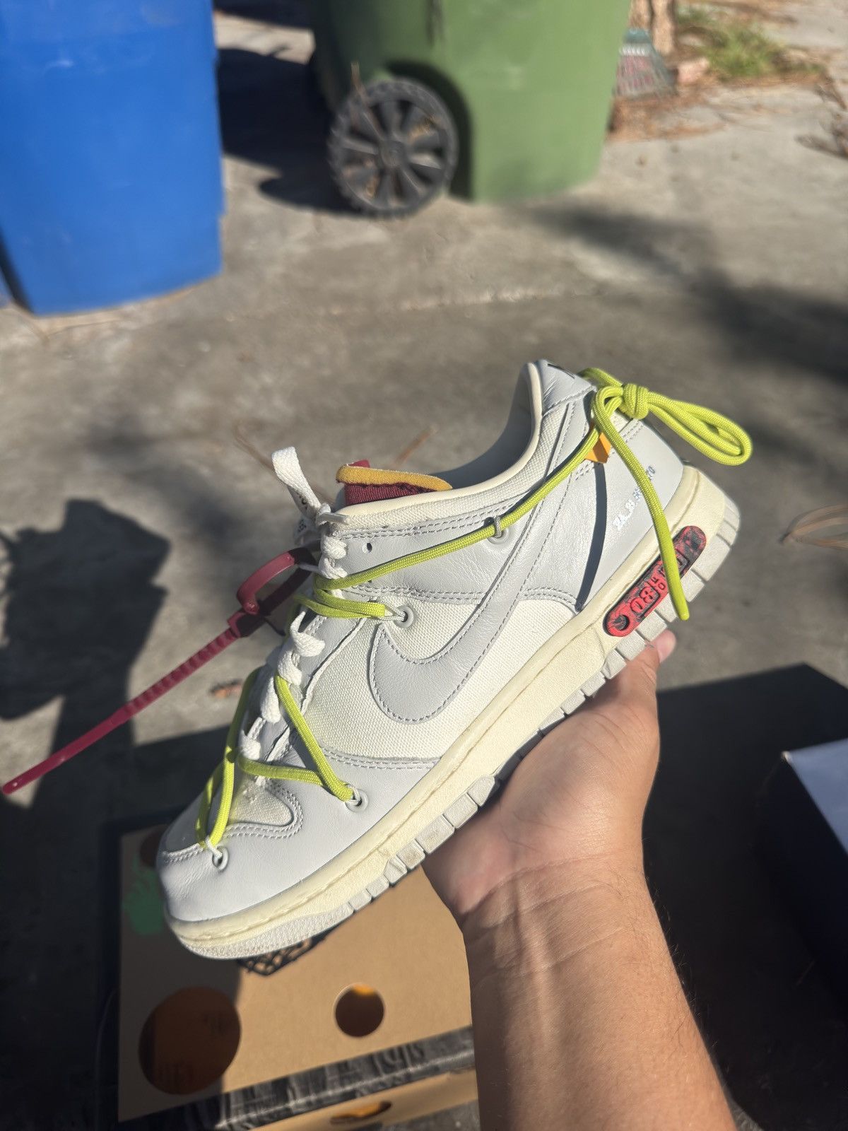 Nike × Off-White Nike x Off-White Size US 8 / EU 41 - 11 Thumbnail