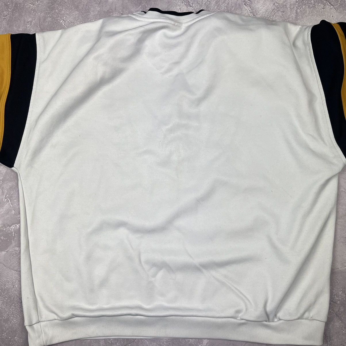 Nike Nike Vintage Embroidered Big Logo White Crewneck Sweatshirt Size US XL / EU 56 / 4 - 7 Thumbnail