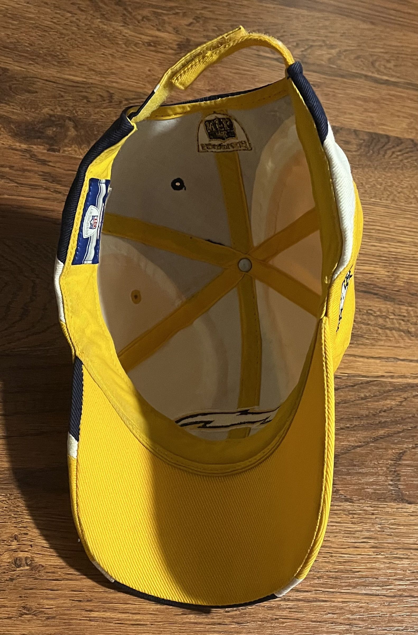 NFL Reebok Vintage NFL San Diego Chargers Hat Adjustable Cap Size ONE SIZE - 3 Thumbnail