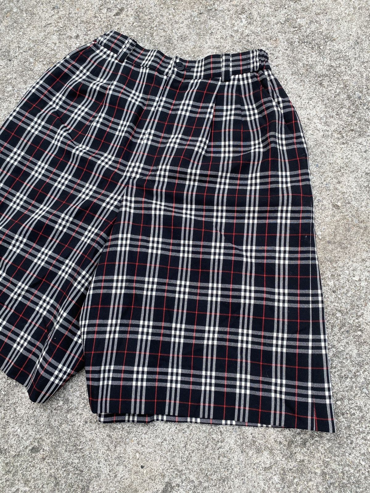 Burberry × Burberry Prorsum × Vintage Vintage 90’s Burberrys Golf Novacheck Short Pant Size 24" / US 00 / IT 34 - 4 Thumbnail