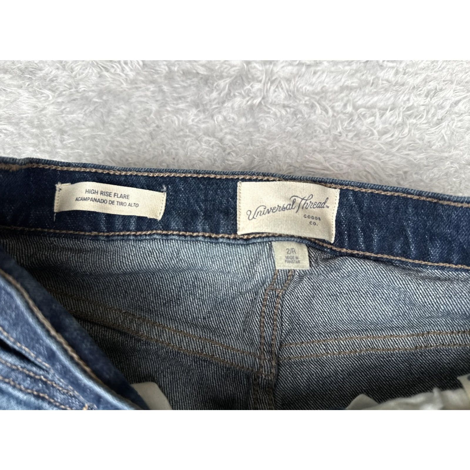 Vintage Universal Thread Jeans Womens 2R Blue High Rise Flare Denim Stretch Medium Wash Size 26" / US 2 / IT 38 - 6 Thumbnail
