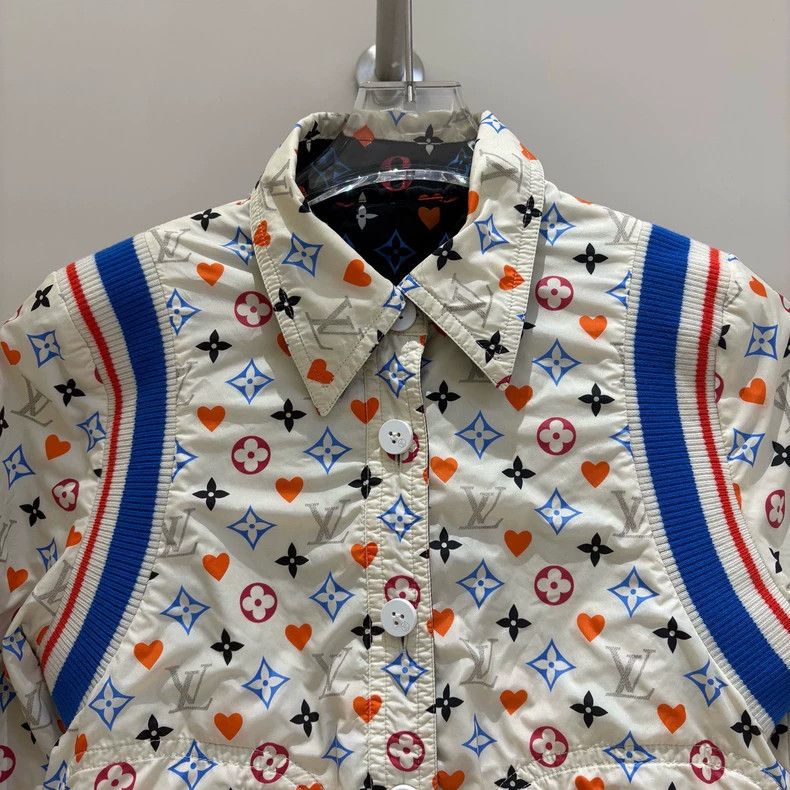 Louis Vuitton Louis Vuitton Nylon presbyopic full-print double-sided jac Size XS / US 0-2 / IT 36-38 - 3 Thumbnail