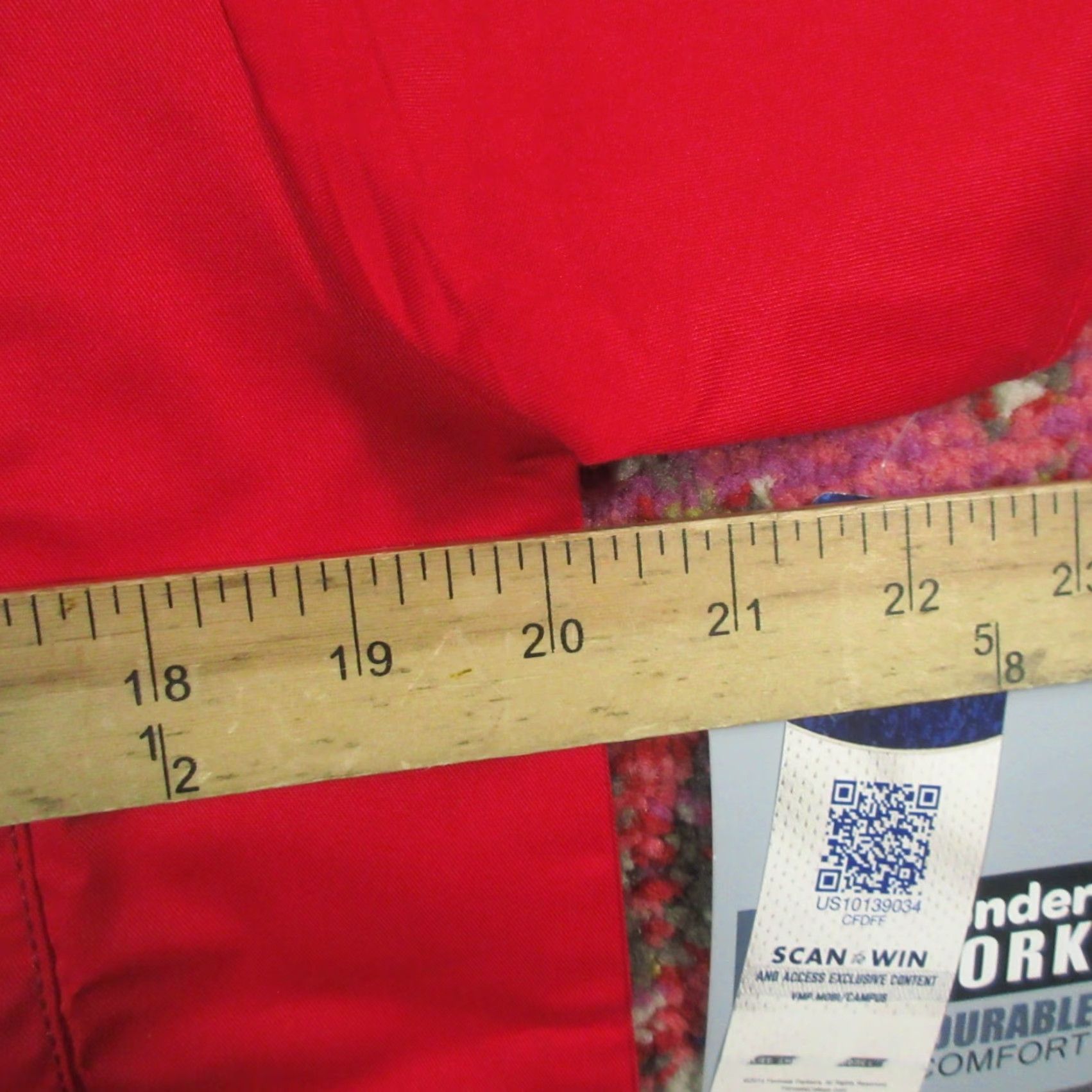 Vintage Wisconsin Badgers Scrub Top Adult XS Oversized Stretch V Neck Wonder Work NEW Size US XS / EU 42 / 0 - 7 Thumbnail
