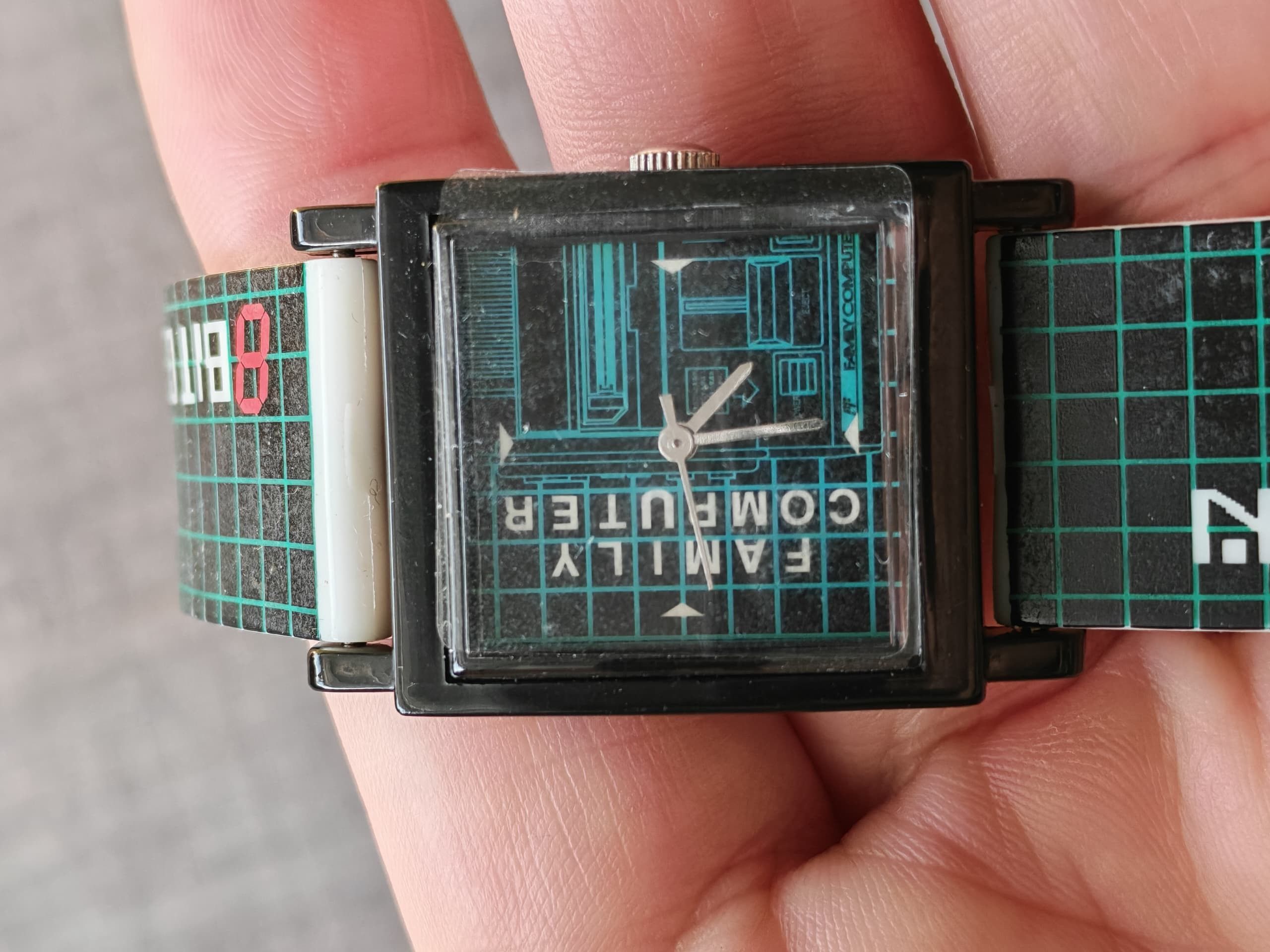 Other BANPRESTO Nintendo Famicom Rare Limited edition Wrist watch Size ONE SIZE - 7 Thumbnail