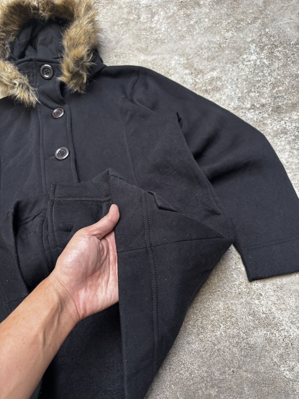 Le Grande Bleu (L.G.B.) Black UNIK Fur Jacket Button Size L / US 10 / IT 46 - 3 Thumbnail