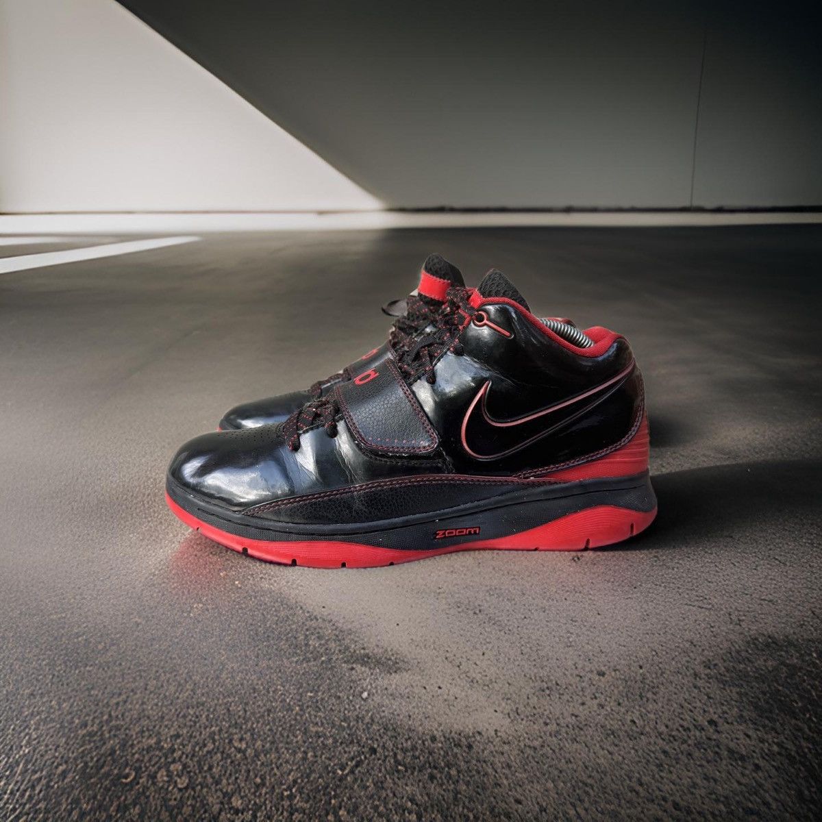 image of Nike Kevin Durant || Black Red Shoes, Men's (Size 9.5)