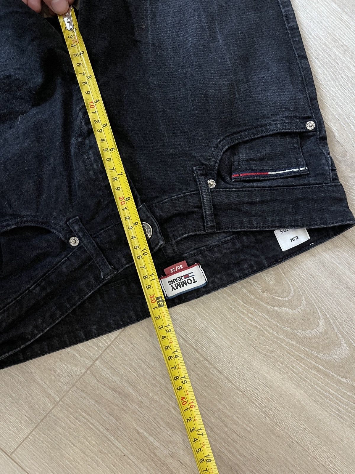 Tommy Hilfiger Tommy Hilfiger black jeans denim men’s W30 Size US 30 / EU 46 - 15 Thumbnail