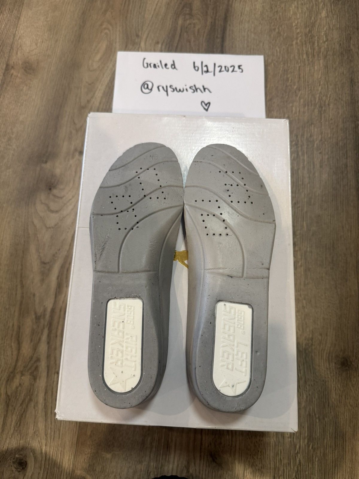 Golden Goose Golden Goose Lowtop Sneaker Size US 8 / IT 38 - 17 Thumbnail