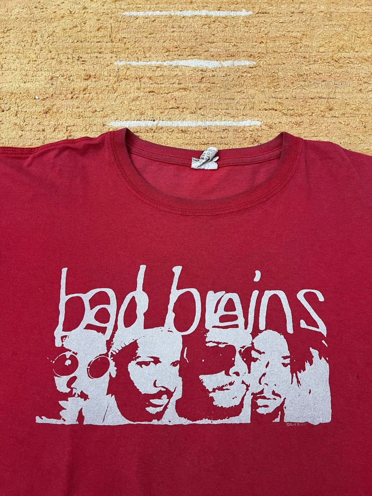 Band Tees Vintage Y2K Bad Brains Photo tee Hardcore Punk Size US M / EU 48-50 / 2 - 5 Thumbnail