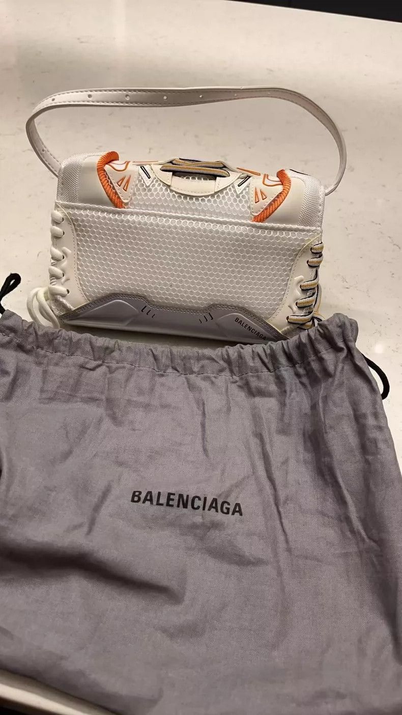 Balenciaga balenciaga sneakers shaped crossbody bag-2507 Size ONE SIZE - 4 Thumbnail