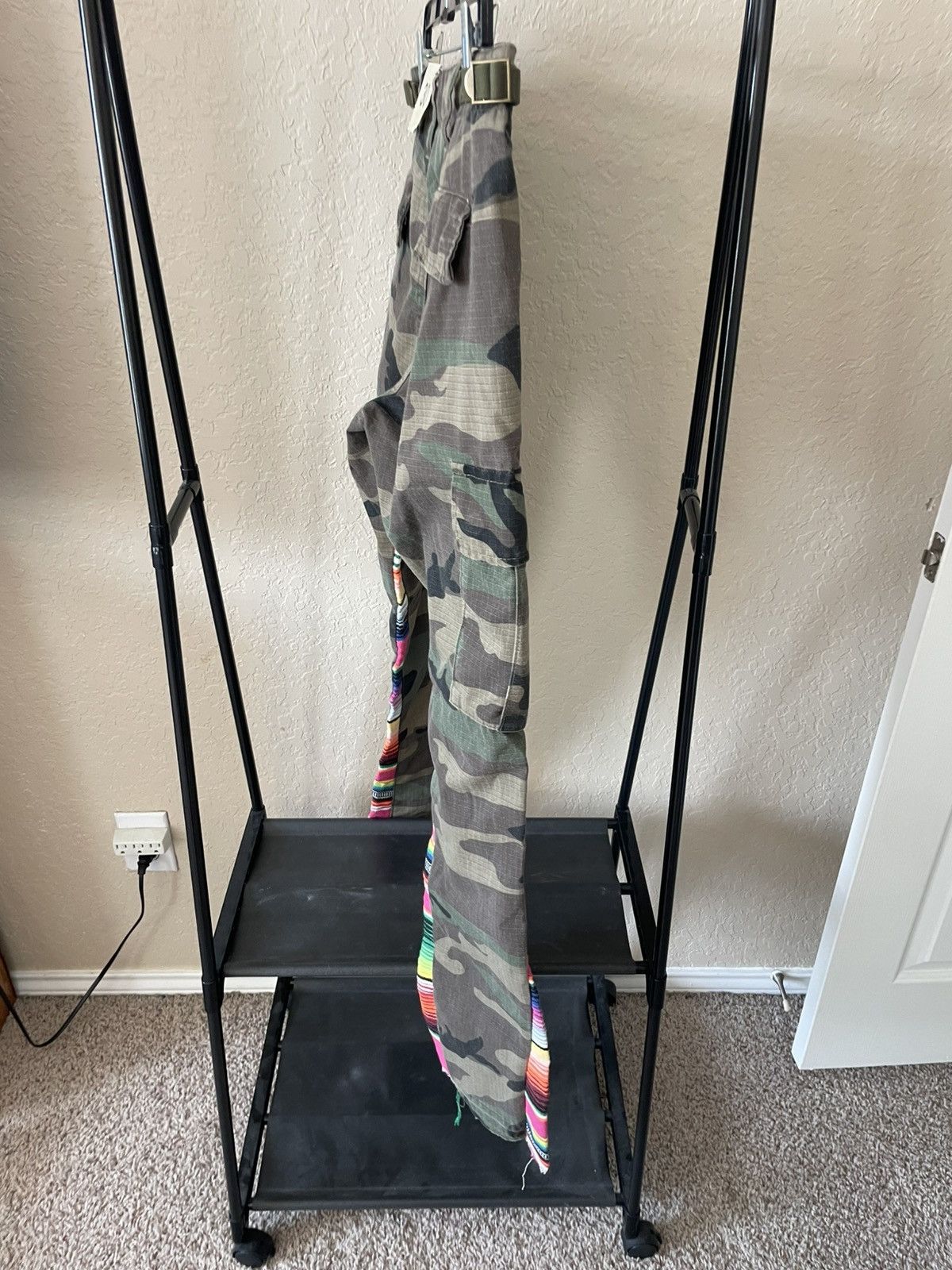 MNML Serape Bootcut Cargo Pants Camo nwt Size US 30 / EU 46 - 8 Thumbnail