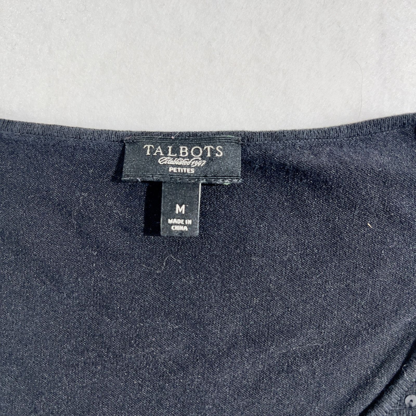 Robert Talbott Talbots Petite Black Sequined Tank Top Woman M Petite Silk Size M / US 6-8 / IT 42-44 - 2 Thumbnail