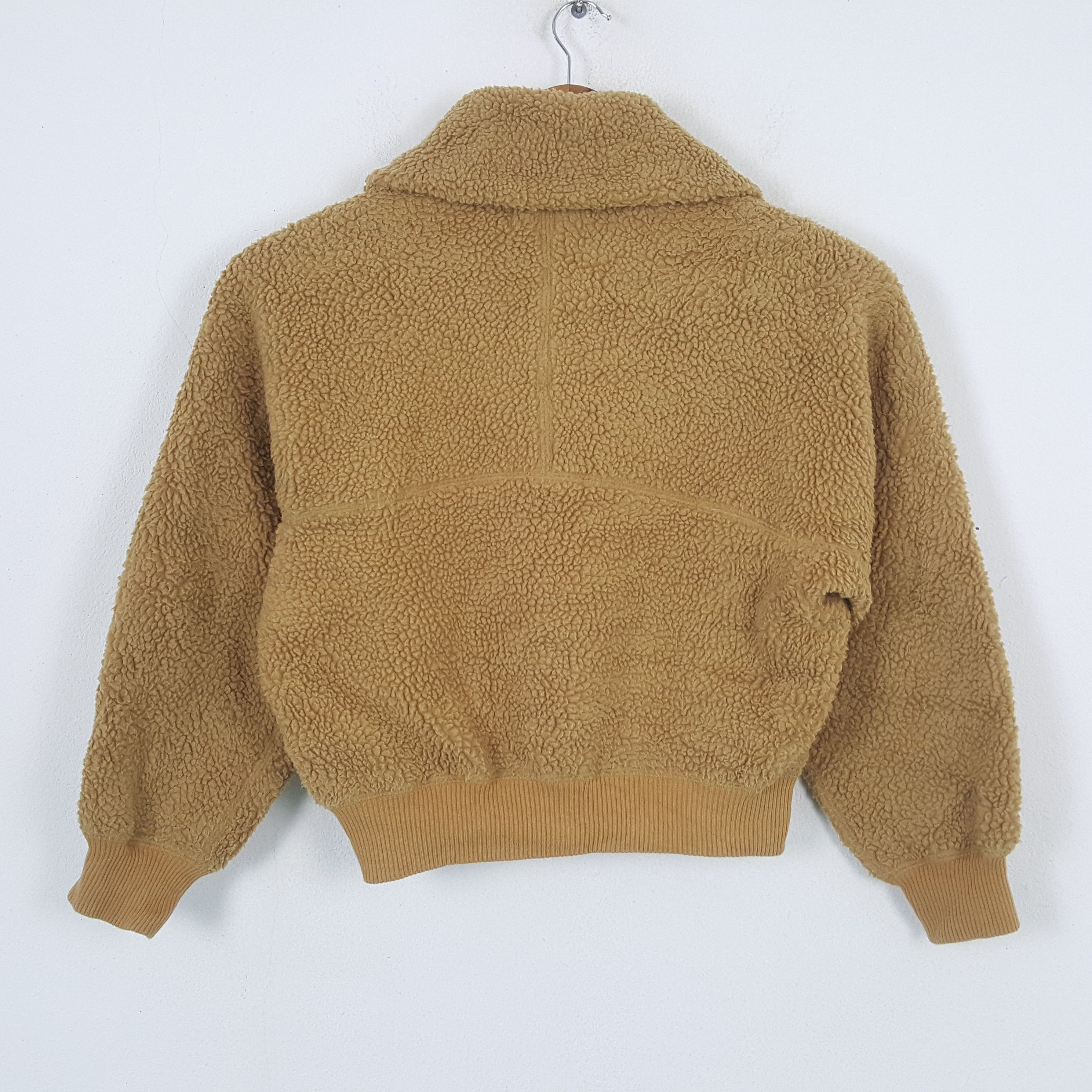 Japanese Brand × Uniqlo × Vintage Vintage Uniqlo Japanese Fashion Brand Sherpa Jacket c283n21 Size US M / EU 48-50 / 2 - 3 Thumbnail