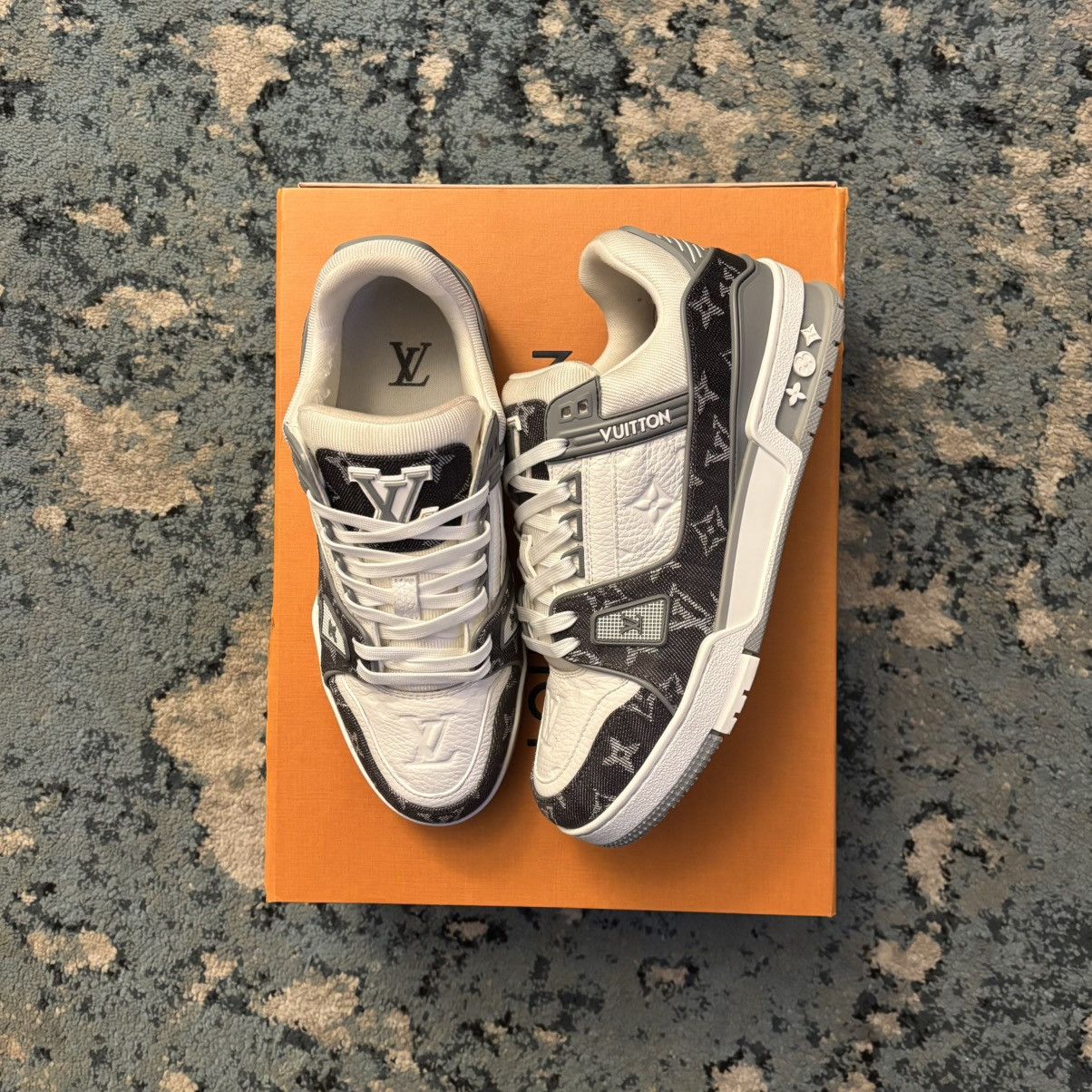 Louis Vuitton Louis Vuitton Grey Trainer Sneaker Size 39 (10Wmns/7Men) Size US 10 / IT 40 - 1 Thumbnail