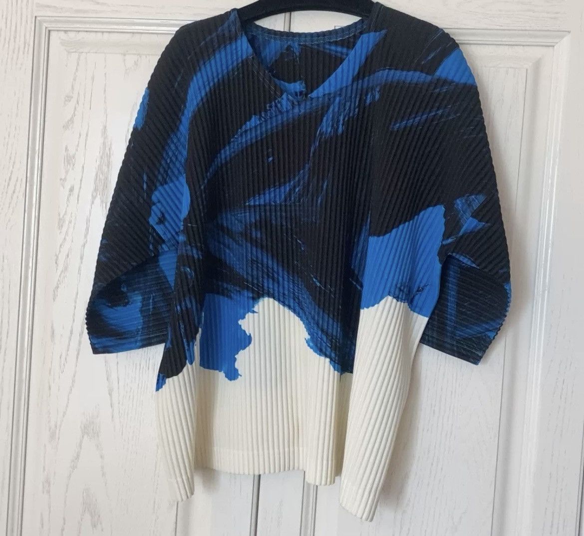 Homme Plisse Issey Miyake Homme plisse ISSEY Miyake action painting rare  blue tshirt | Grailed