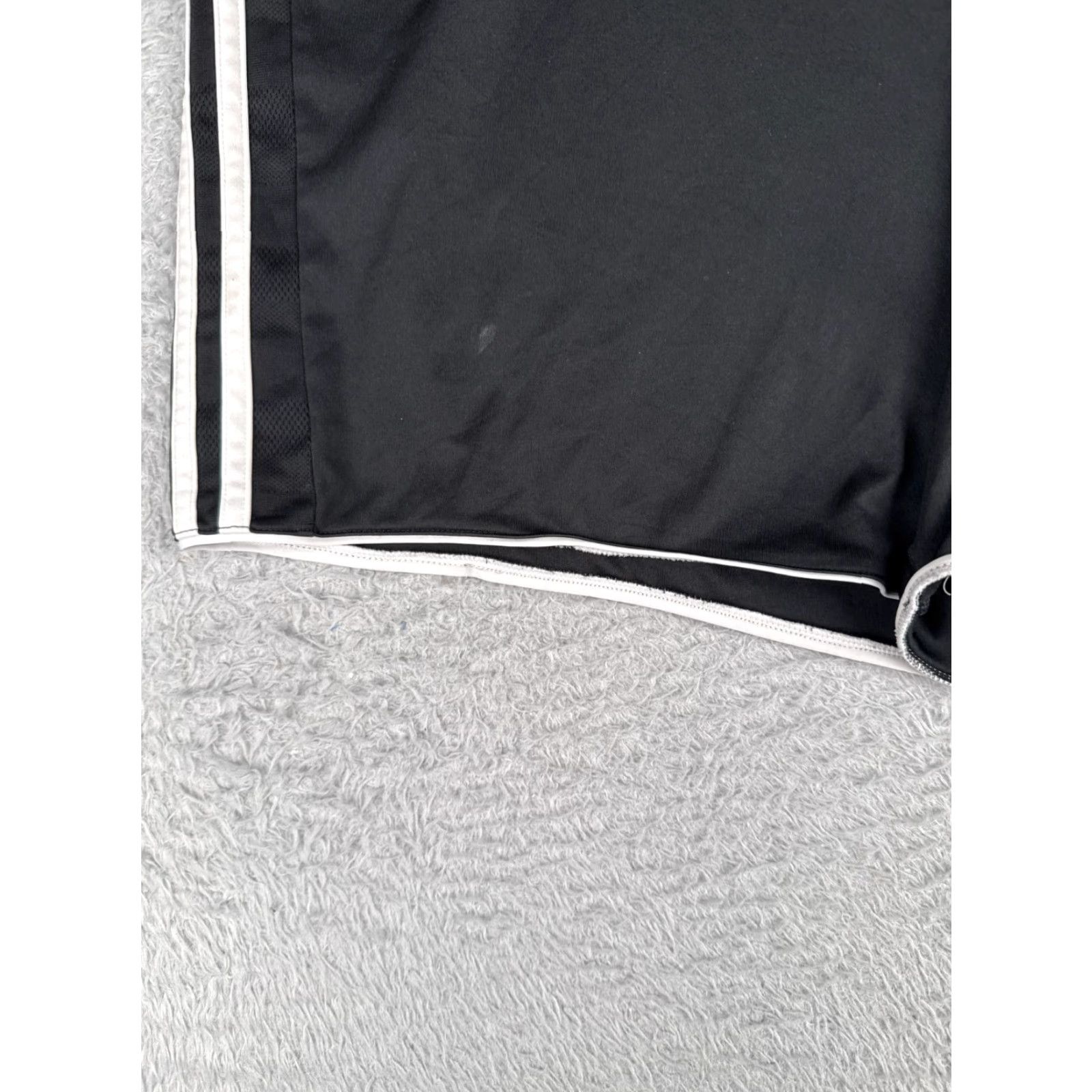 Adidas Adidas Shorts Womens XL Black Polyester Nylon With Pockets Athletic Casual Read Size 40" / US 18 - 3 Thumbnail
