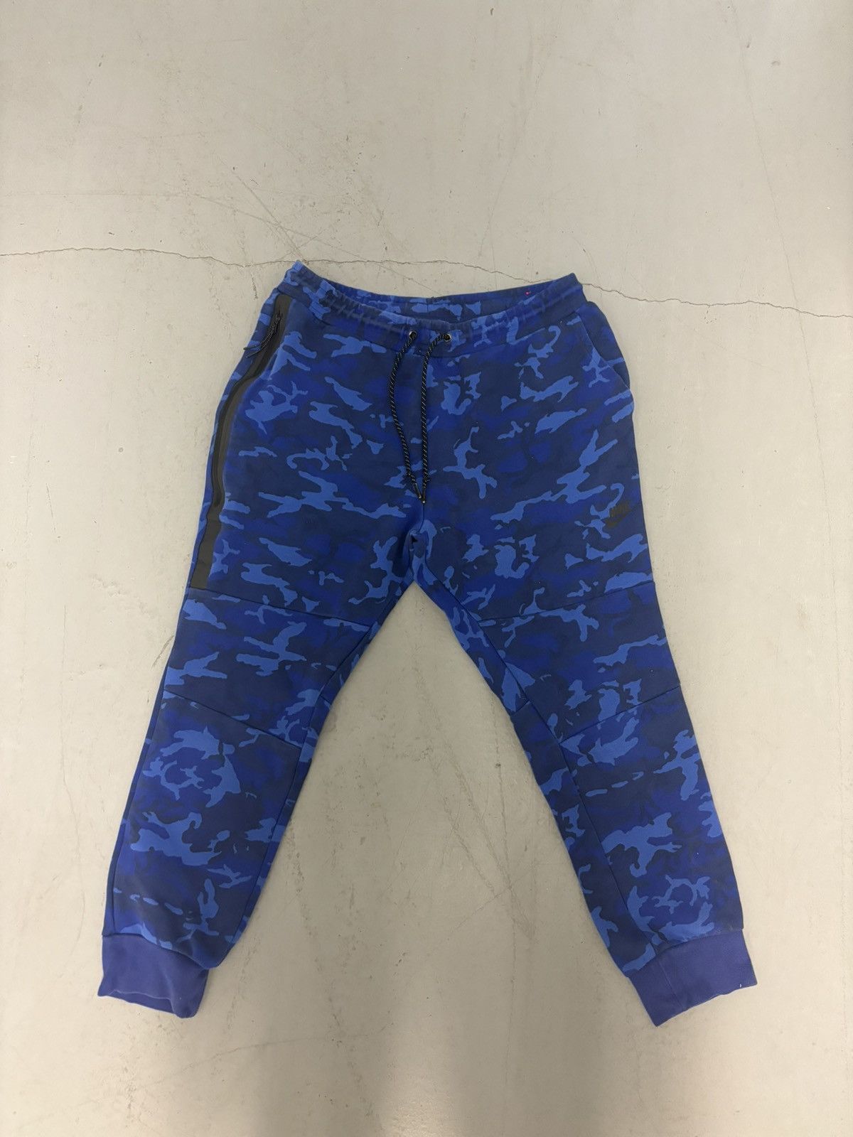 Nike blue camo tracksuit on sale