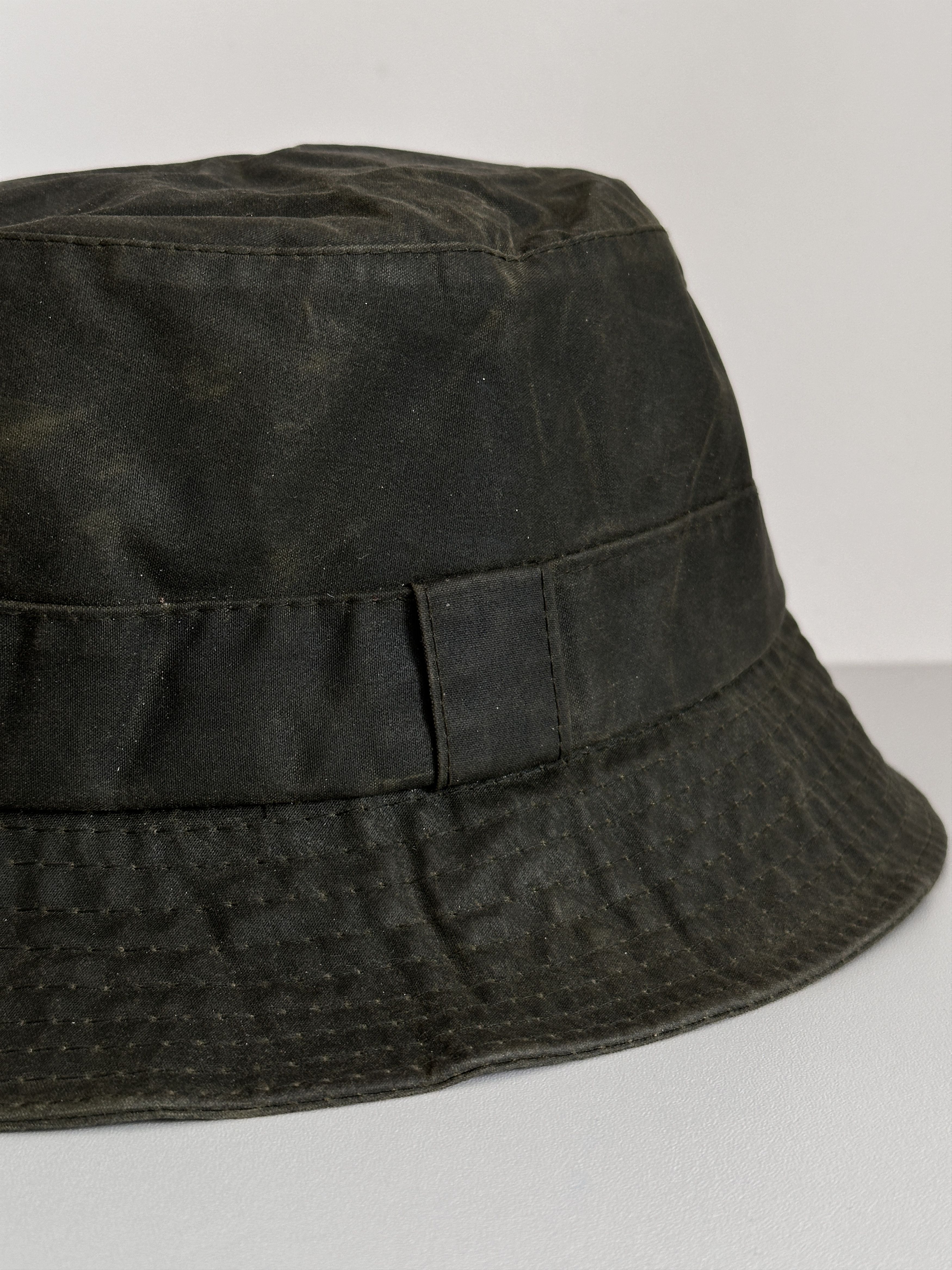 Barbour Vintage Barbour Wax Bucket Hat Unisex Size ONE SIZE - 8 Thumbnail