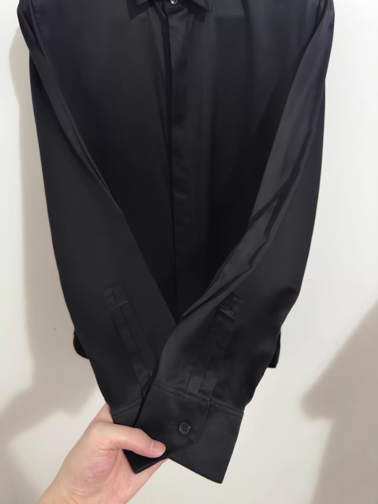 Saint Laurent Paris Saint Laurent 23FW Satin Silk Black Panther Shirt 37 XS Size US XS / EU 42 / 0 - 3 Thumbnail