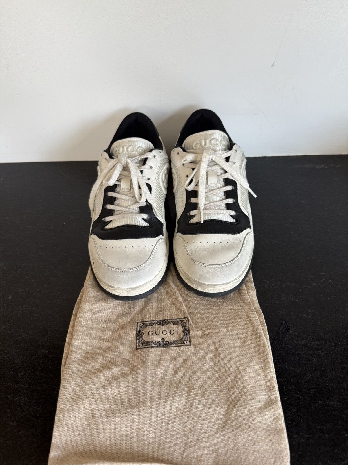 Gucci Gucci White Black Leather Low-Top Sneakers w/ GG Logo Size US 10 / EU 43 - 1 Thumbnail