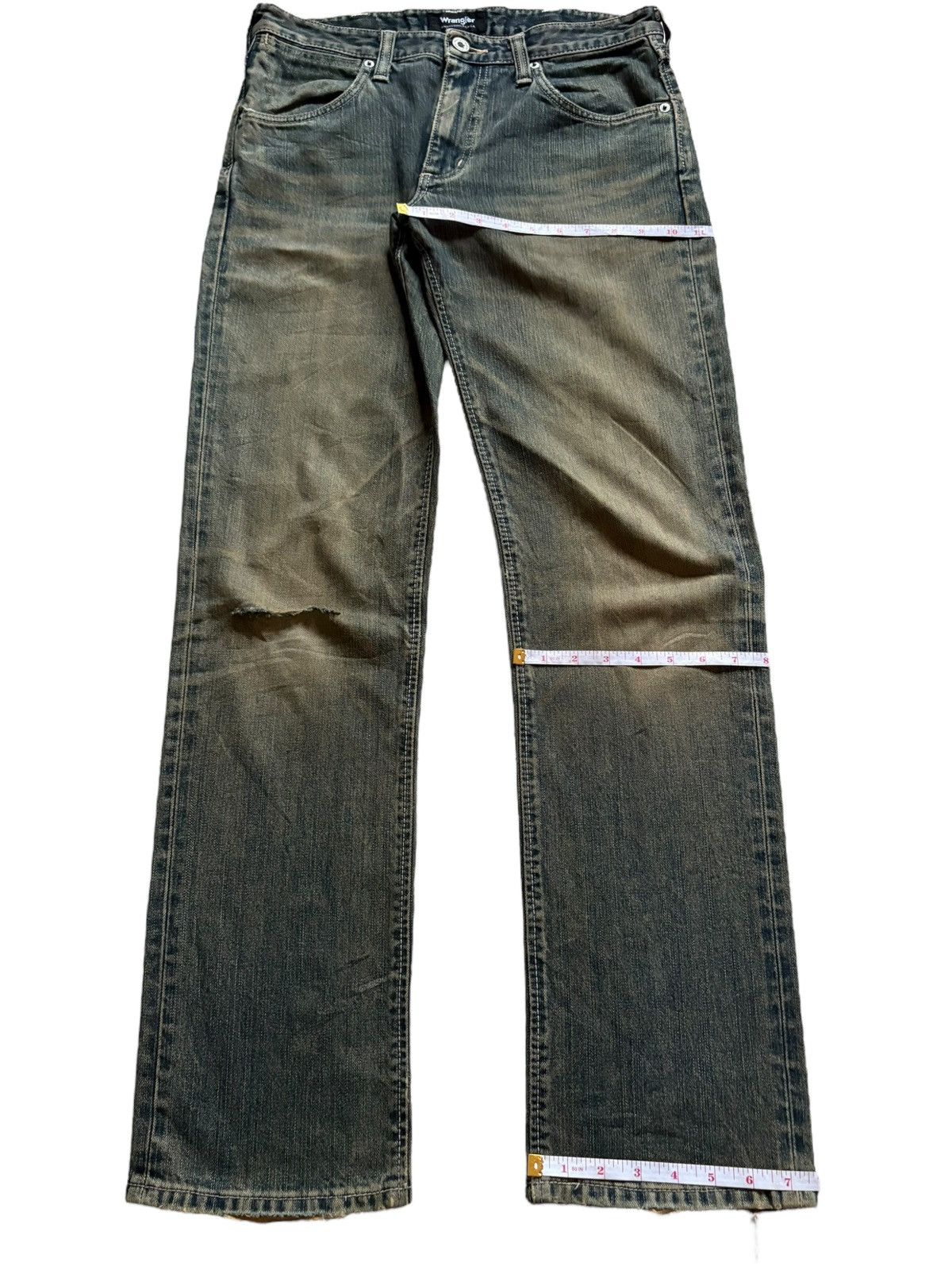 Wrangler Vintage Wrangler Mud Wash Distressed Loose Jeans Size US 32 / EU 48 - 14 Thumbnail